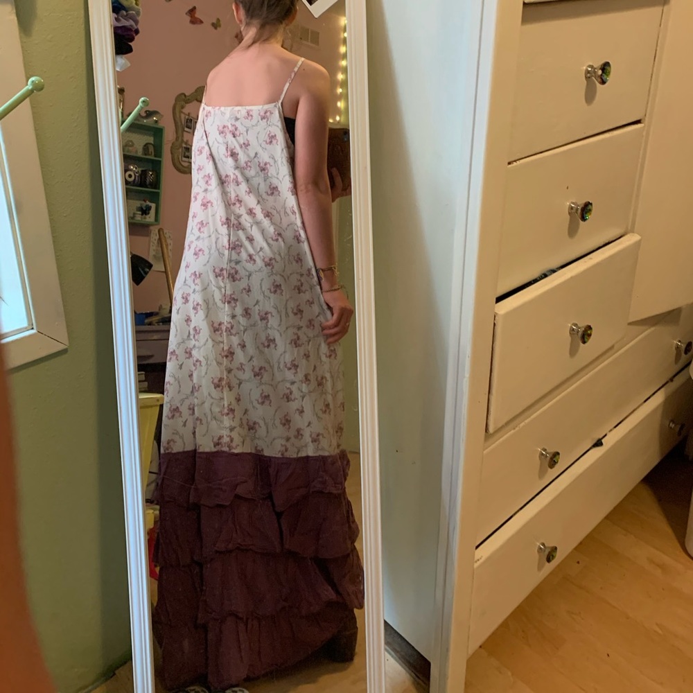 🦋MISSLOOK Summer White, Roses, Ruffles Maxi Dress - Picture 6 of 12
